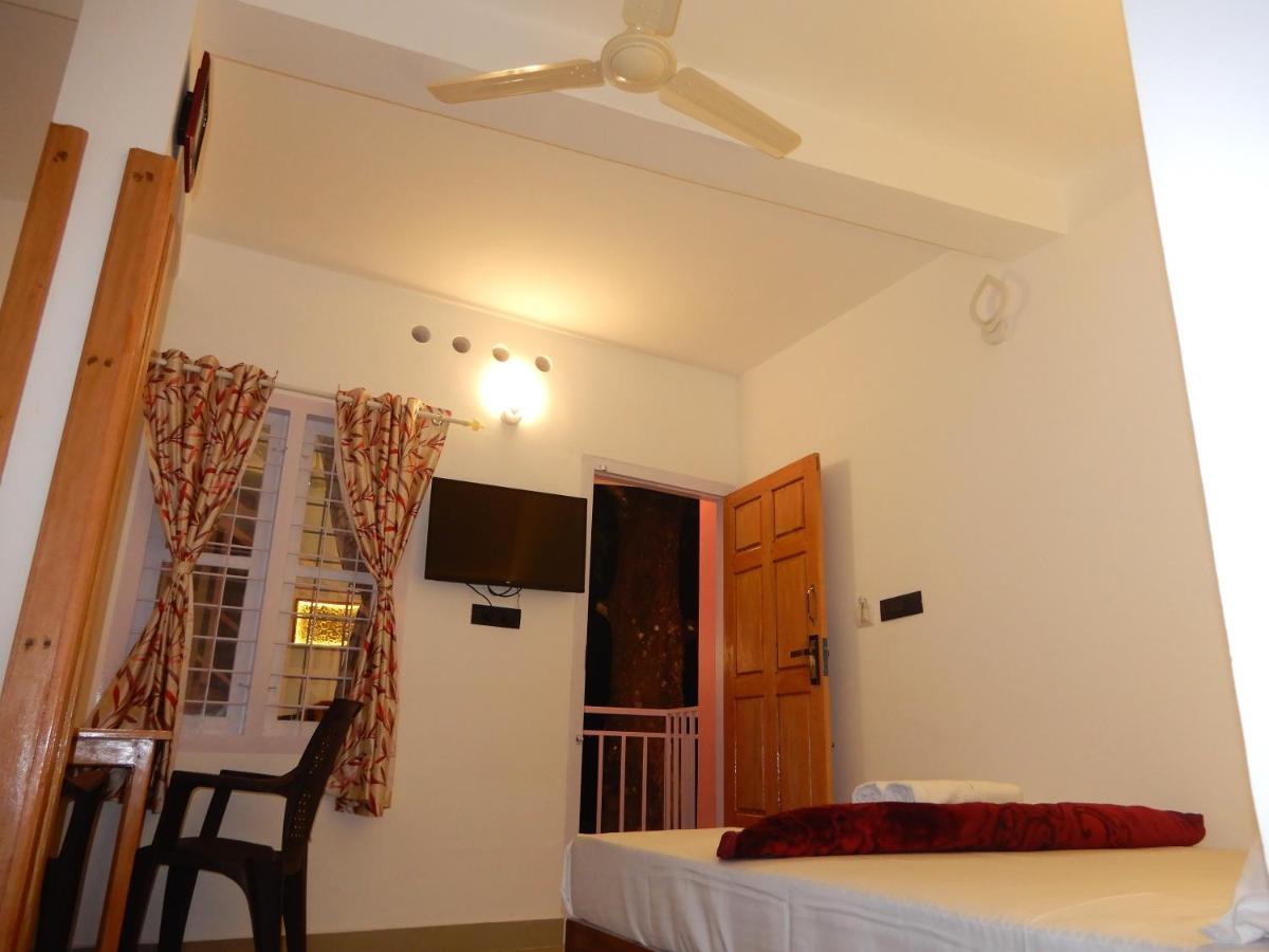 Drizzle Valley Cottage Munnar Exterior foto