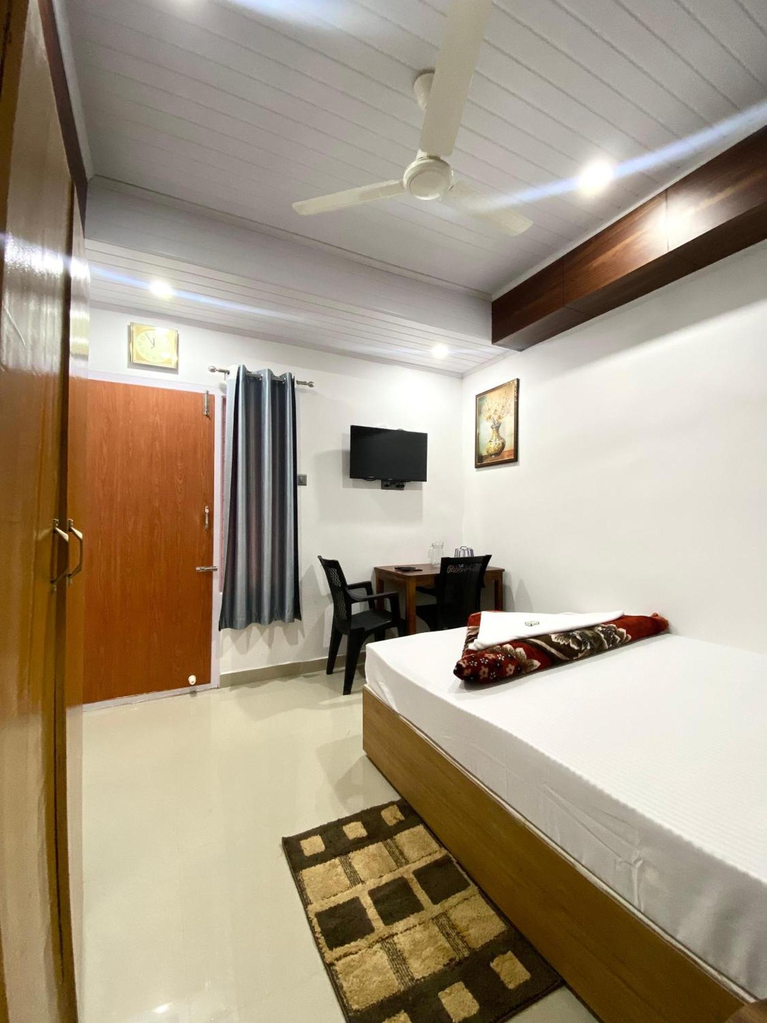Drizzle Valley Cottage Munnar Exterior foto