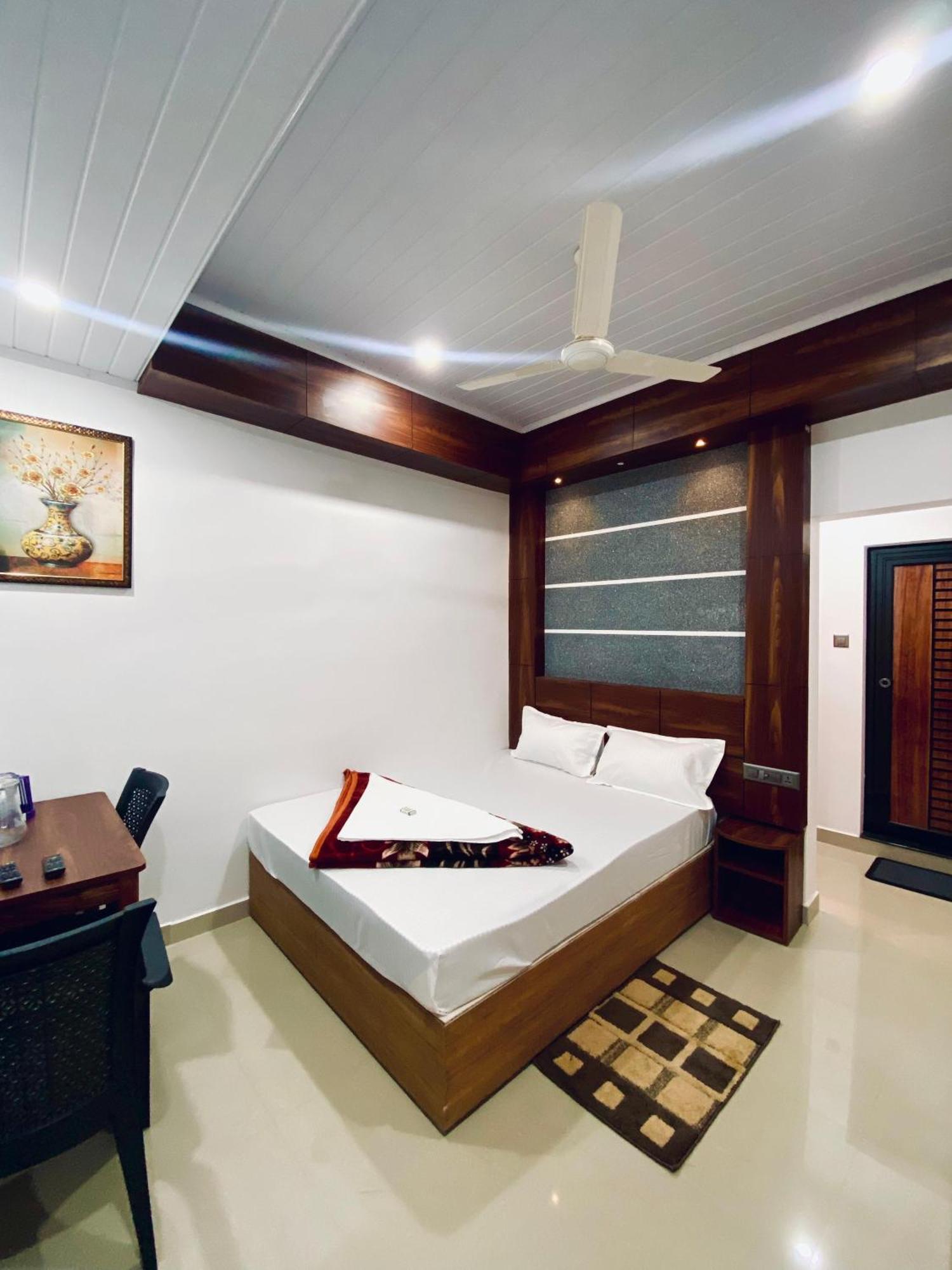 Drizzle Valley Cottage Munnar Exterior foto